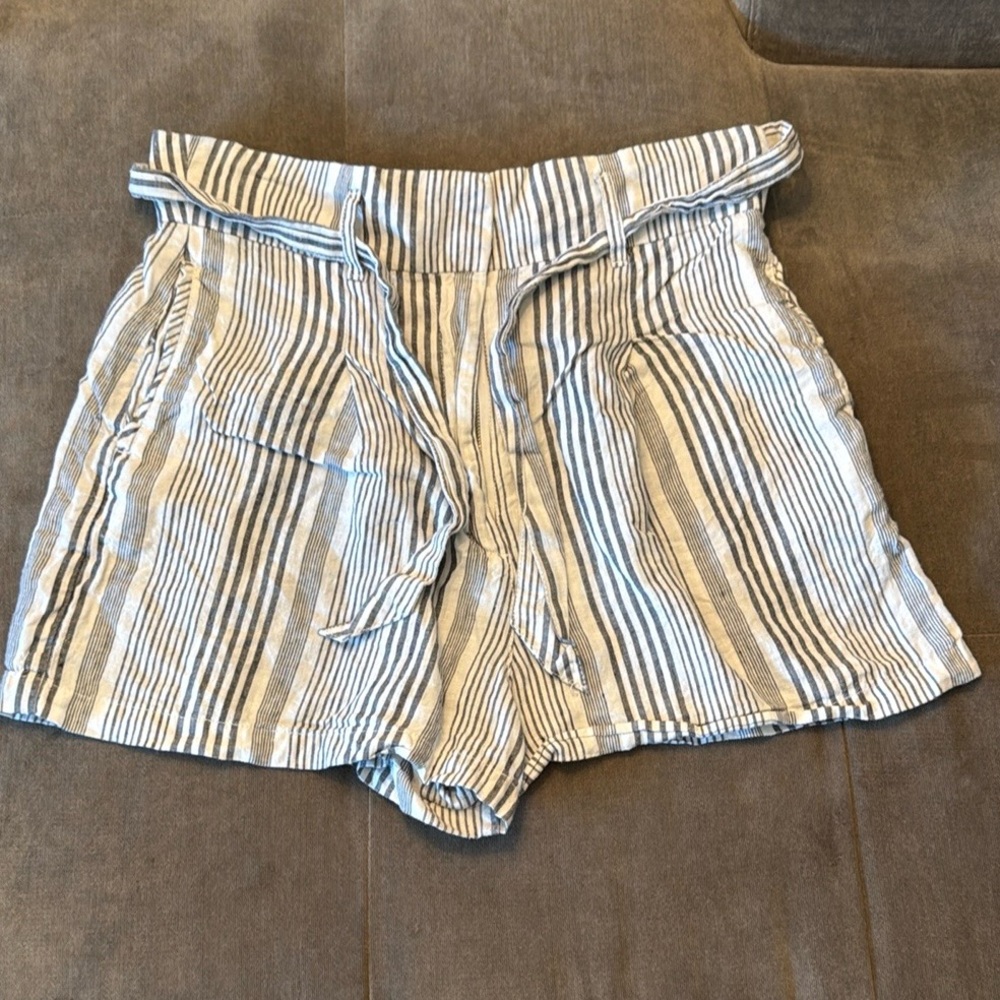 C&C California High Waist Tie 100% Linen Striped Shorts